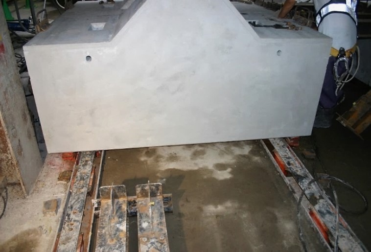 日比谷共同溝工事_横引