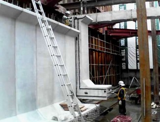 地下駐車場連絡通路